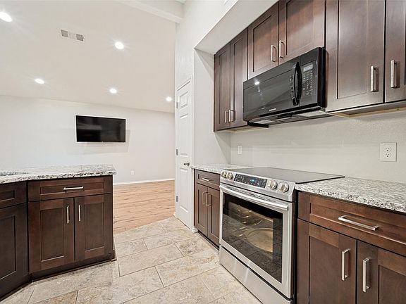 3rd image of 2759 Harbinger Ln