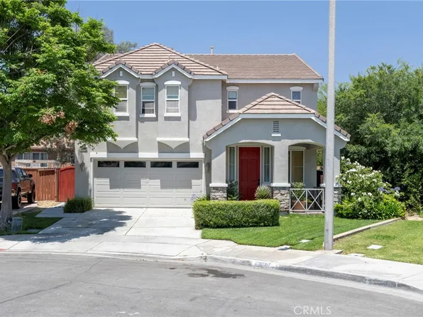 3819 Saint Austell Way, Perris, CA 92571