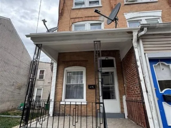 925 1/2 W Liberty St, Allentown, PA 18102