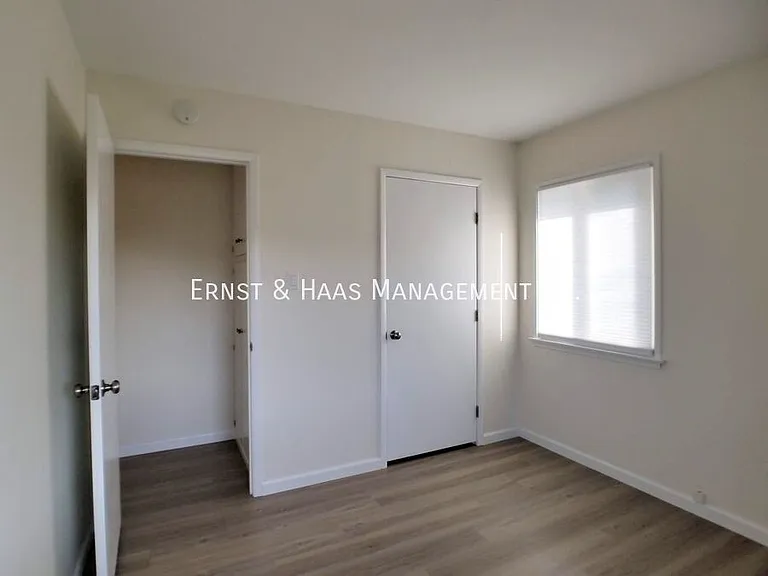 3080 Palo Verde Ave — Photo 24