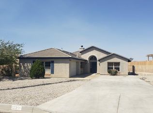 57256 Selecta Ave, Yucca Valley, CA 92284