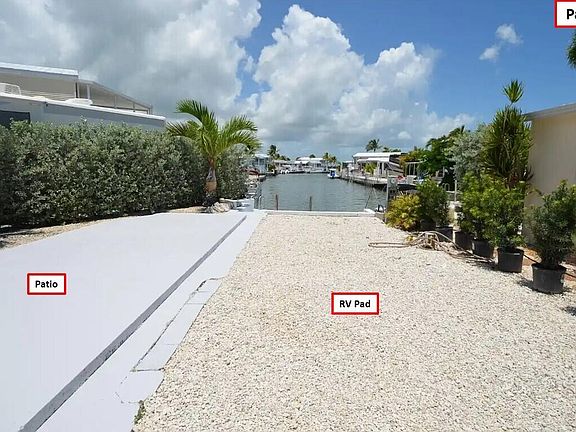 2nd image of 701 Spanish Main Dr #557