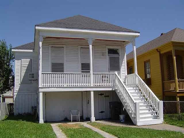 1st image of 3724 Ursuline St