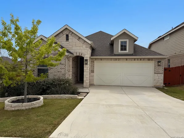 1613 Couser, New Braunfels, TX 78132