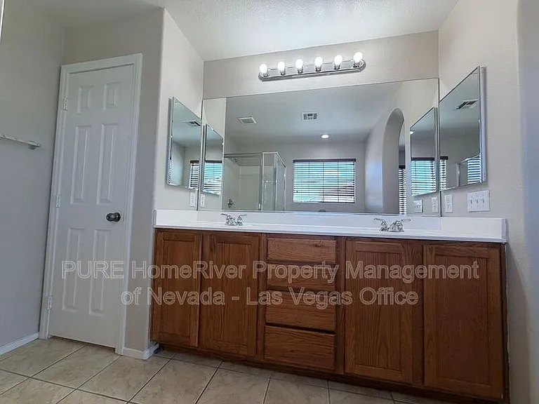 9852 Twilight Walk Ave — Photo 25