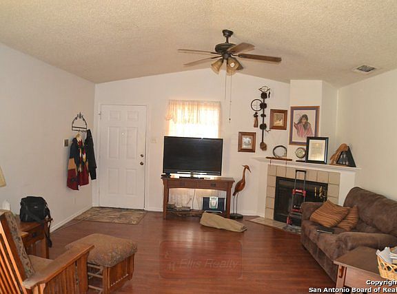 2nd image of 6326 Village Clb