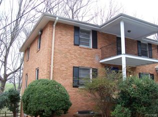 1223 Park St APT 5, Charlottesville, VA 22901