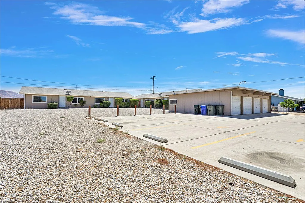 2 bed, 768 sqft, $1,500 — Photo 3
