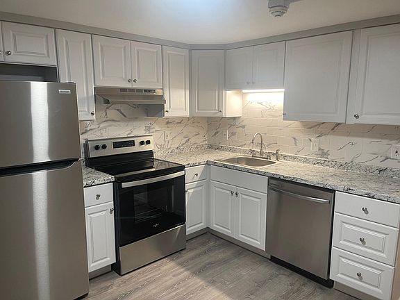 2nd image of 11 Allen Ave APT 7