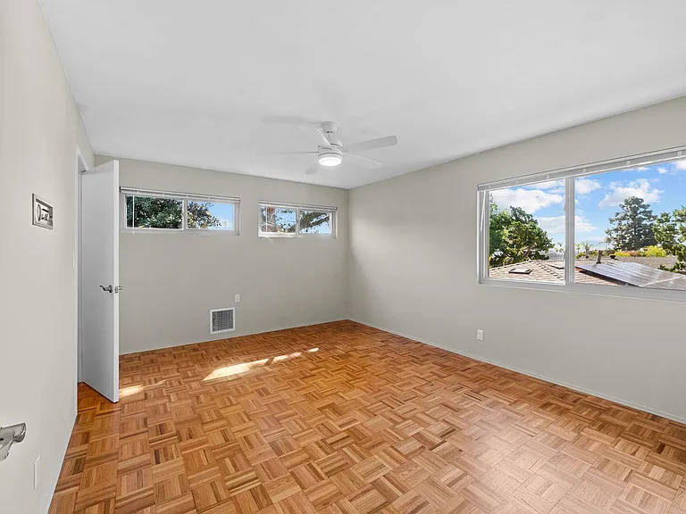 5773 Theta Pl — Photo 27