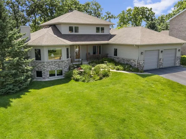 825 Nordic View, Mount Horeb, WI 53572