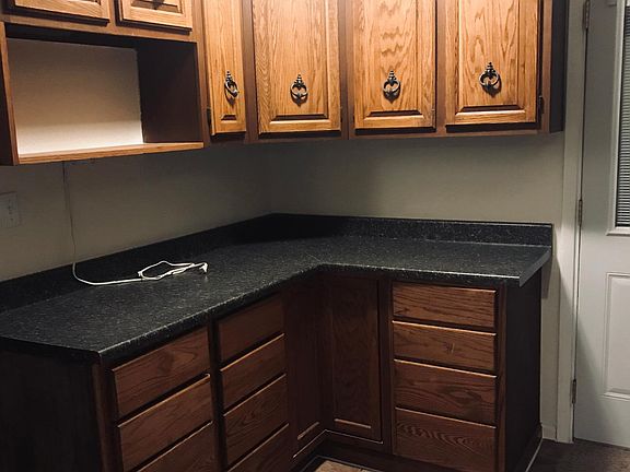 3rd image of 17 Martin Dr