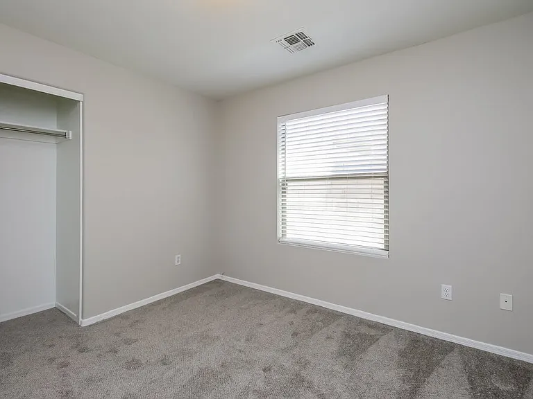 3129 W Dancer Ln — Photo 13