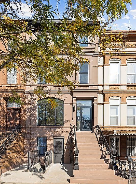 2nd image of 387 Decatur St #1