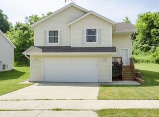 3296 7th St NW, Rochester, MN 55901