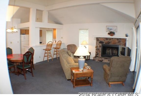 4th image of 167 Moongate Dr