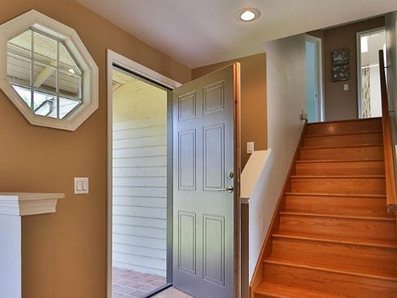 3rd image of 1328 137th St SE