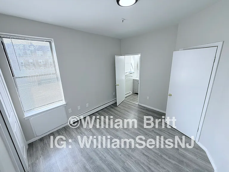 67 Brinkerhoff St #4D — Photo 19