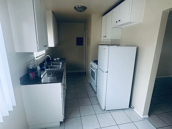 5th image of 6717 Satsuma Ave APT 10