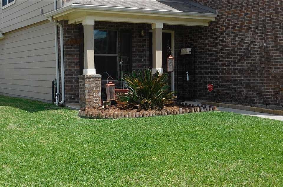 1st image of 15626 Harris Canyon Ln