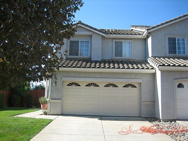 1st image of 376 Calle Cerro