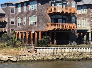 602 2nd St, Seabrook, TX 77586