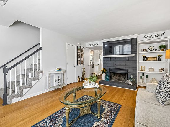 5th image of 250 Sanders Ferry Rd APT 50