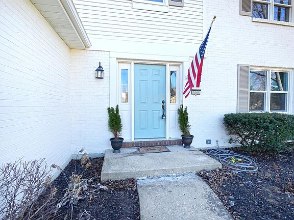 2nd image of 668 Winding Woods Dr
