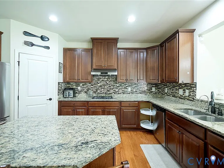 11513 Hainesland Dr — Photo 28