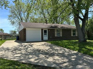 6020 Shull Rd, Huber Heights, OH 45424