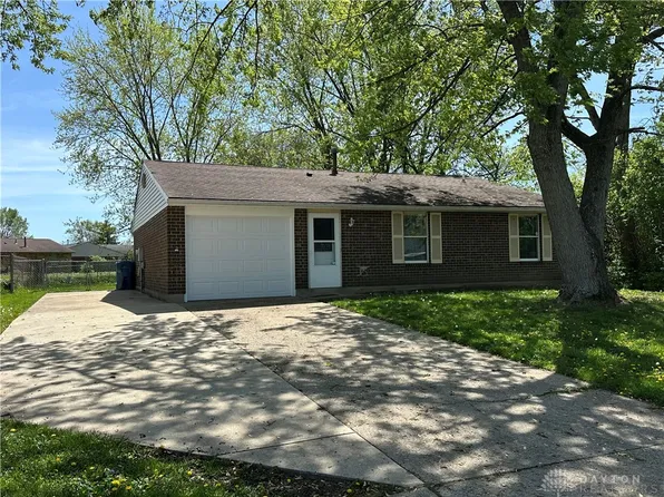 6020 Shull Rd, Huber Heights, OH 45424