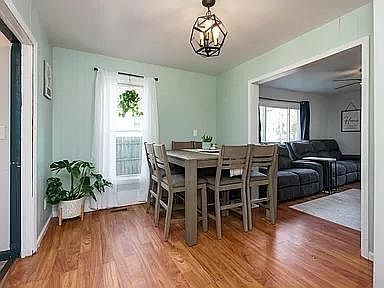 5th image of 34 Sisson Ave
