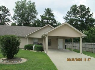 263 Avalon Villa Dr, Ponchatoula, LA 70454