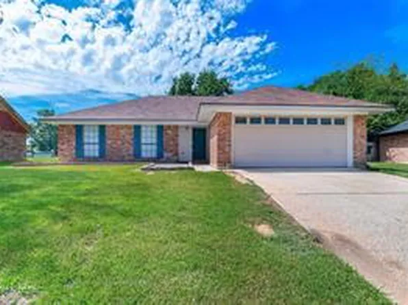 5226 Lauri Ln, Bossier City, LA 71112