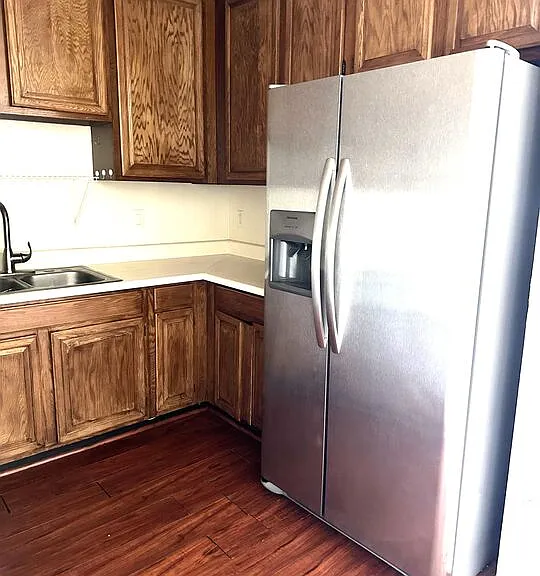 955 S Normandie Ave #201 — Photo 6
