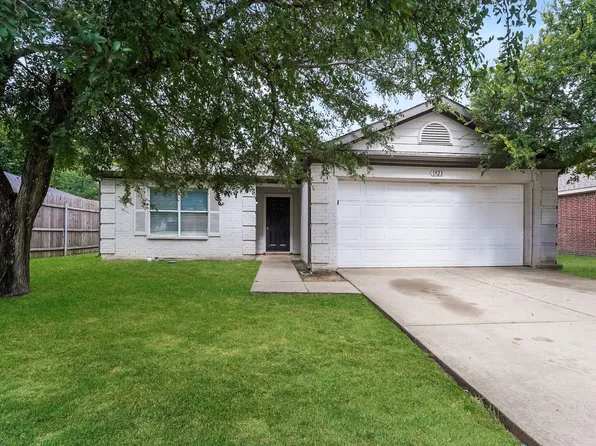 1923 Nemechek Ln, Dallas, TX 75217