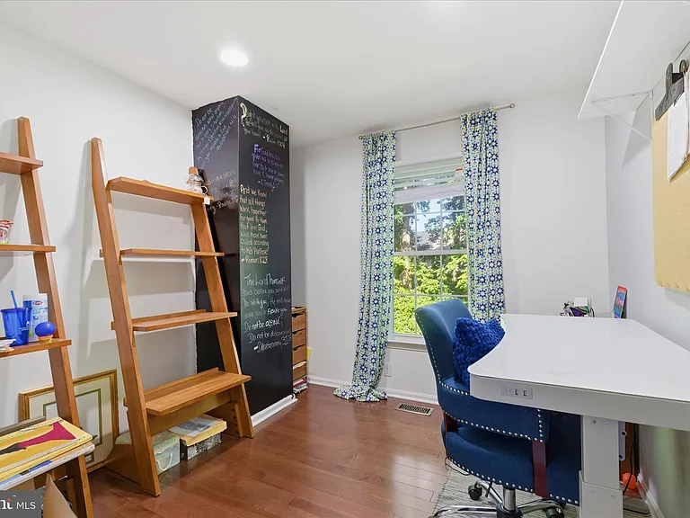 14229 Oakpointe Dr — Photo 19
