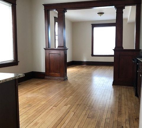 5th image of 328 Gramercy Ave N #4