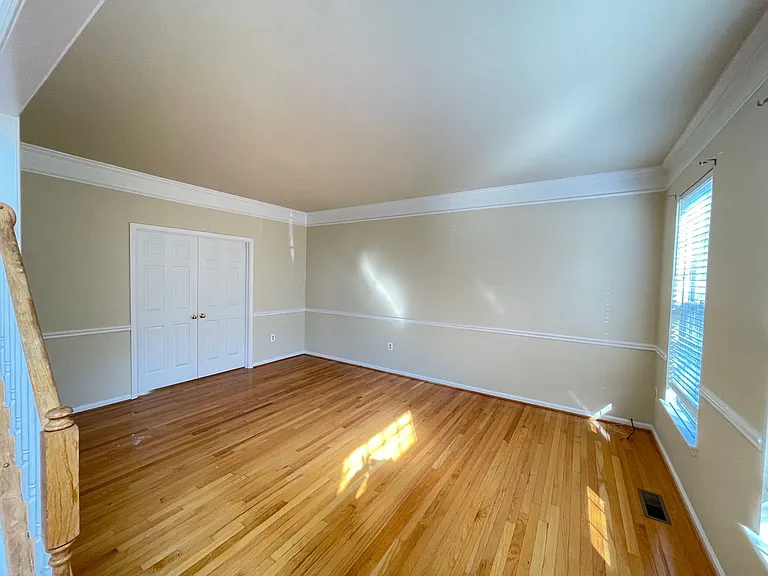 15518 Toddsbury Ln — Photo 5