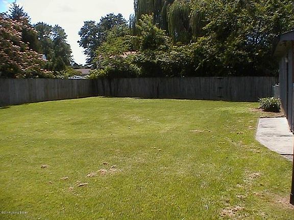 4th image of 10798 Millers Ln