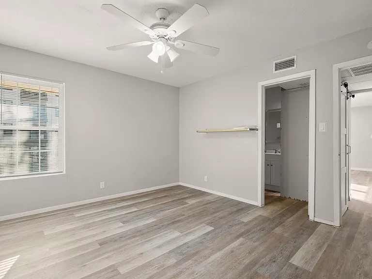 910 Duncan Ln #56 — Photo 12