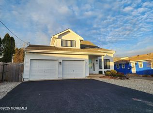 416 Blodgett Ave, Point Pleasant Beach, NJ 08742