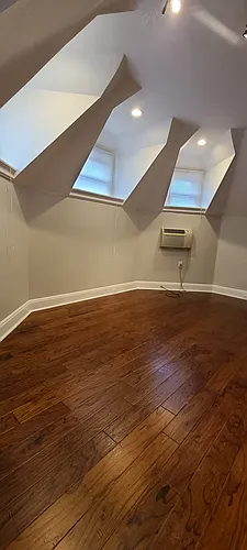 439 S Aiken Ave #10 Photo 1