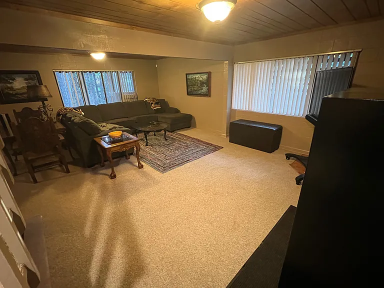 3rd Bedroom and Entertainment space