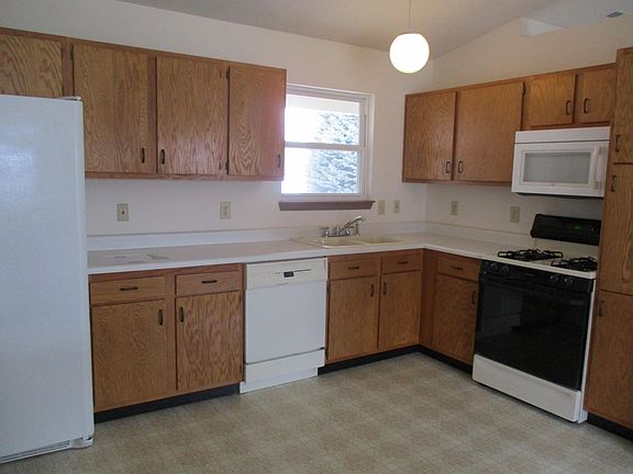 5th image of 5143 Pioneer Dr