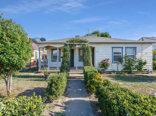 2909 California Ave, Bakersfield, CA 93304