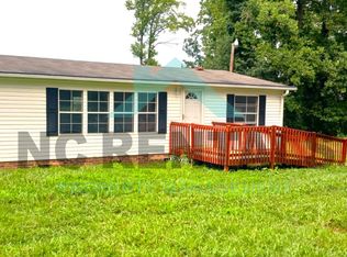 3155 Mountain Brook Trl, Winston Salem, NC 27105