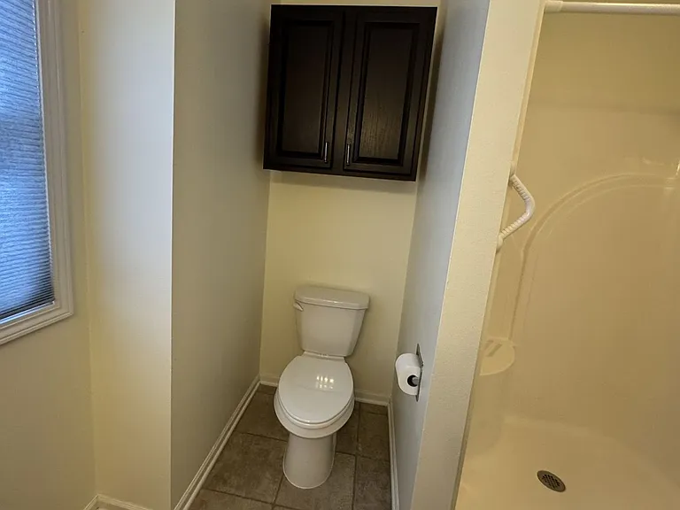 2723 Hampton St — Photo 8