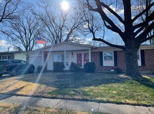 2680 Knollwood Ln, Florissant, MO 63031