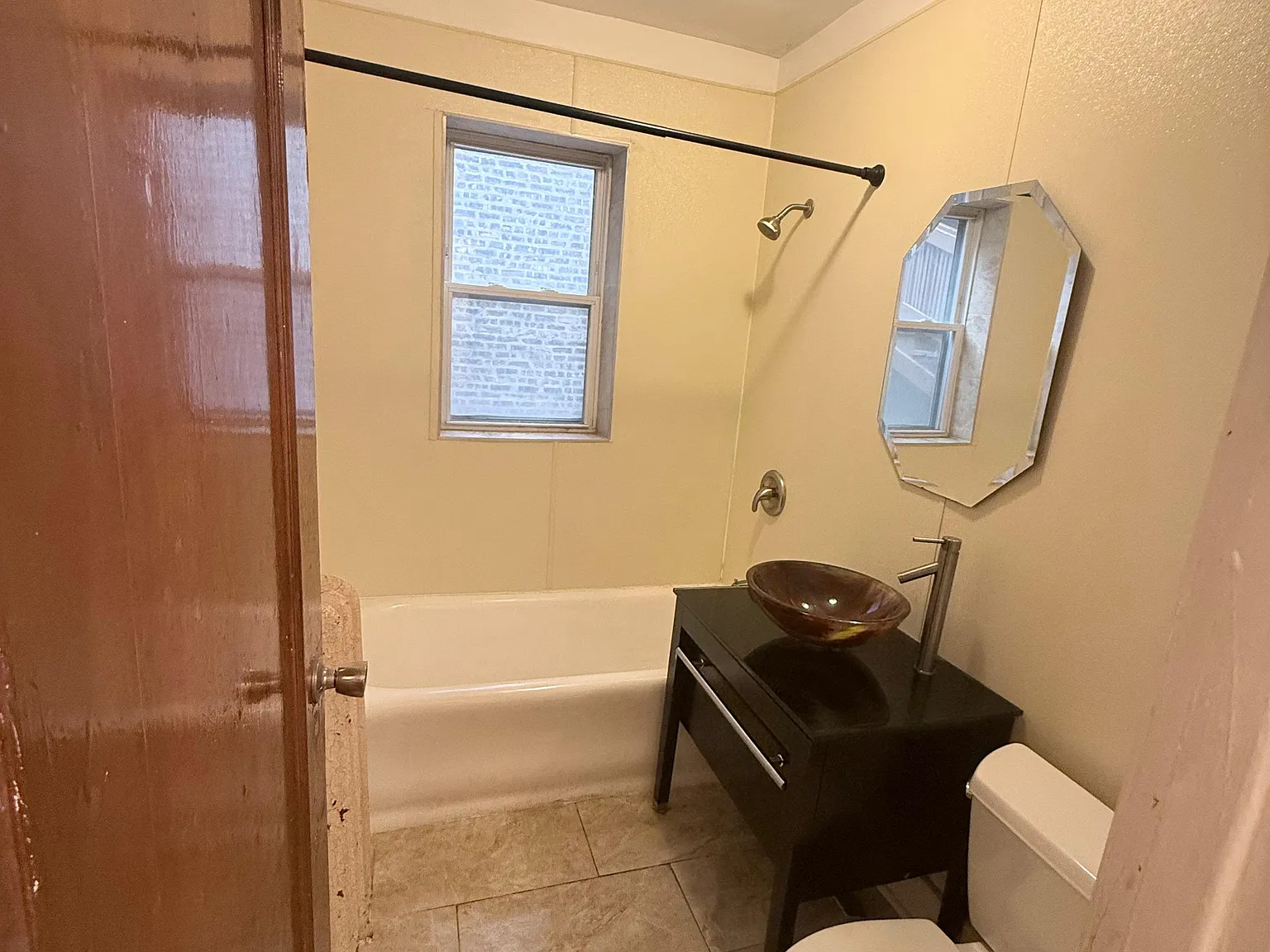 7801 S Phillips Ave — Photo 2